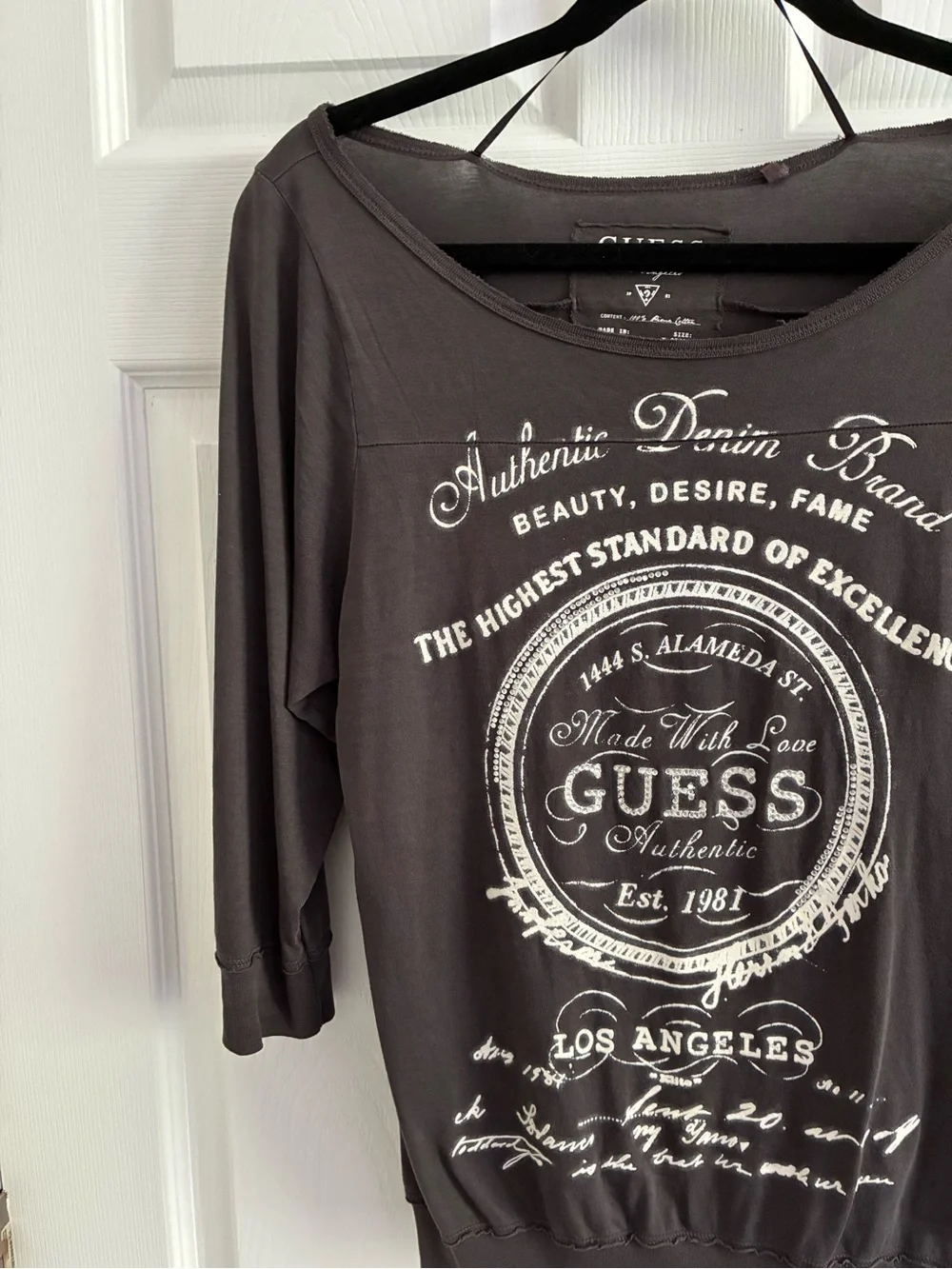 Guess Vintage Y2K 3/4 Sleeve Rhinestone Graphic Cotton Top